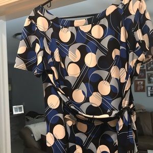 Blue, black and white top